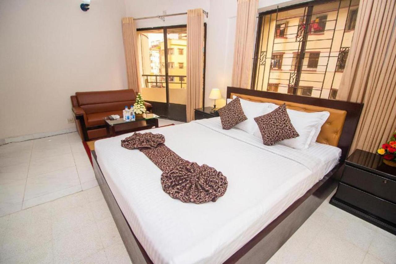 Hotel Suite Palace Dhaka Exterior photo