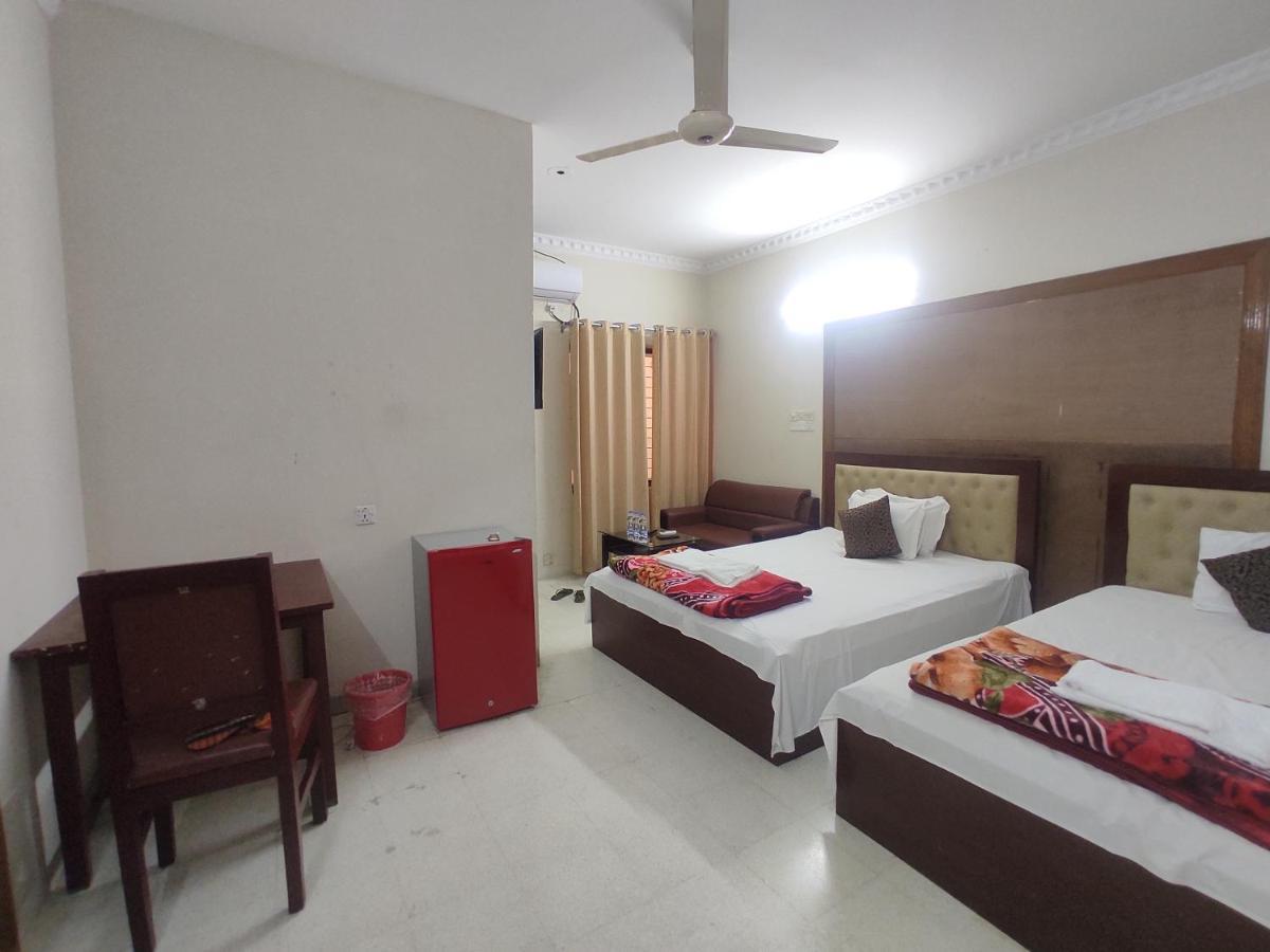 Hotel Suite Palace Dhaka Exterior photo