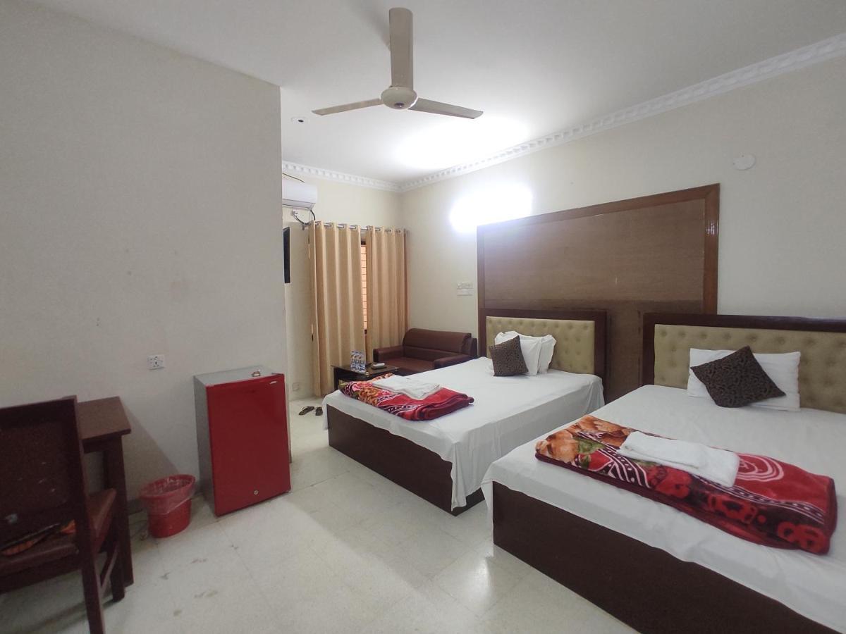 Hotel Suite Palace Dhaka Exterior photo